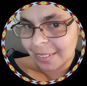 Meet your Posher, Cynthia